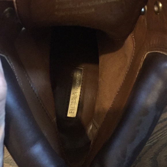 ✅BCBG suede boots - Picture 3 of 5